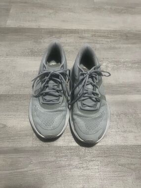 lululemon athletica Light Gray Women's Athletic Running Shoes